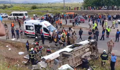 Gaziantep’te feci kaza 8 ölü çok sayıda yaralı var
